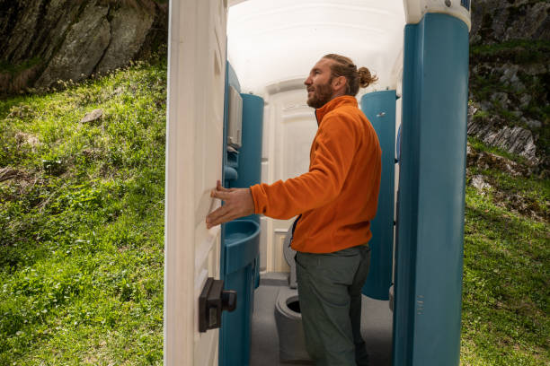 Best Portable restroom trailer rental  in Schertz, TX